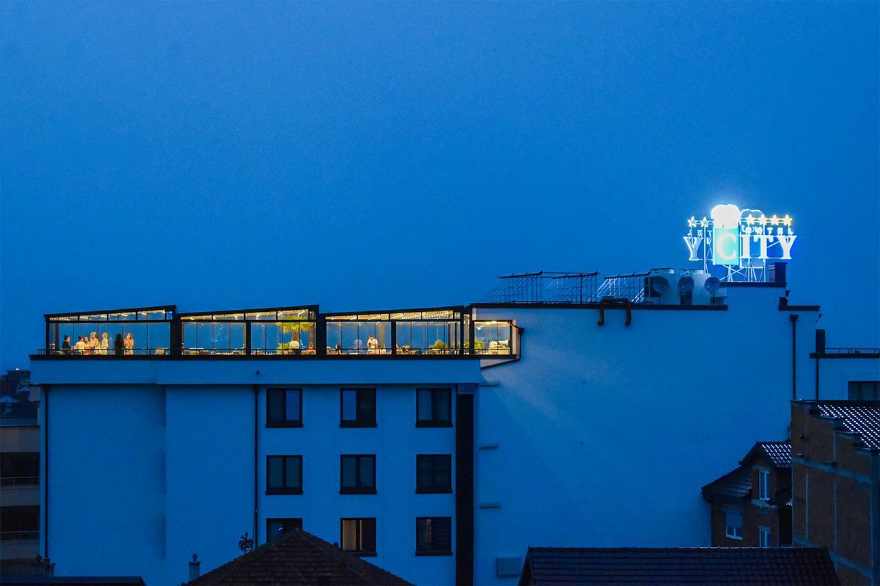 City Hotel Prizren Exterior foto