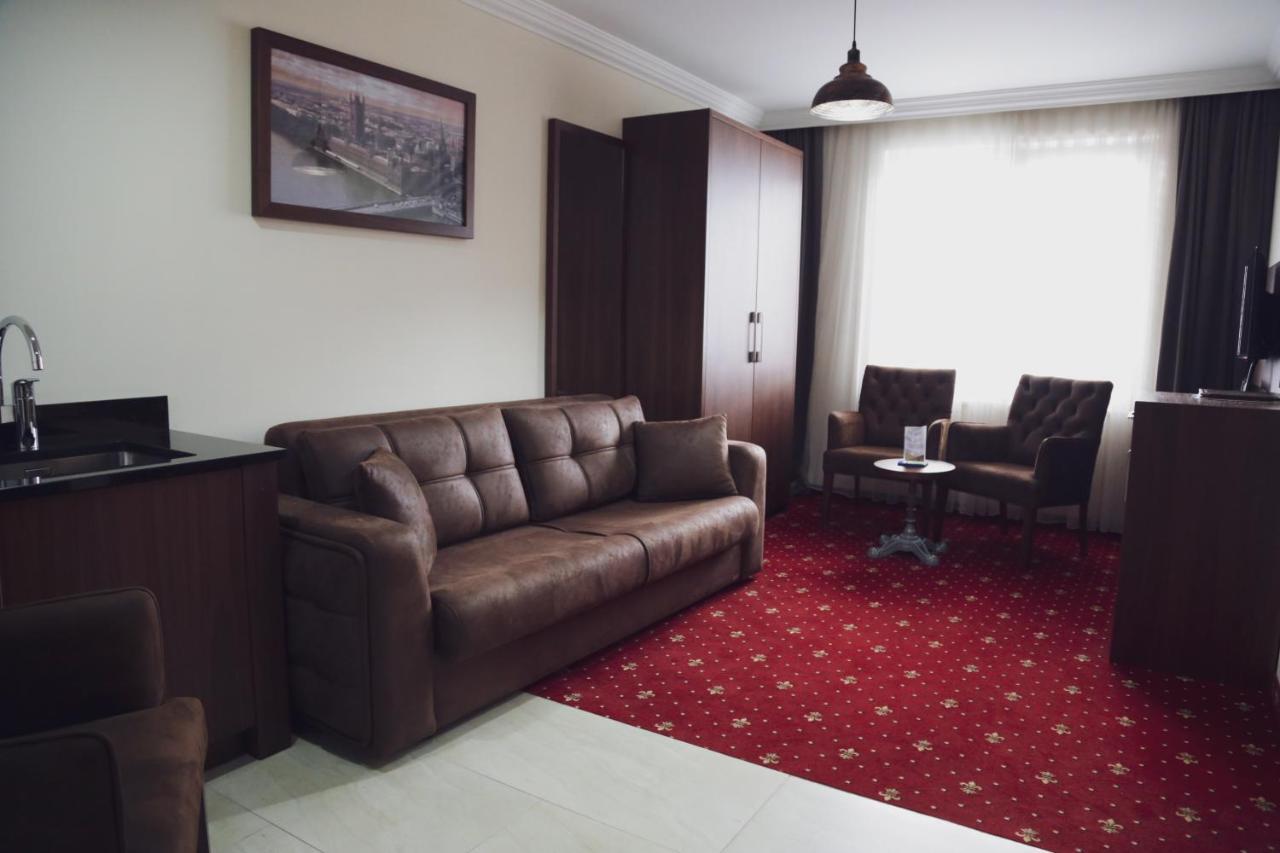 City Hotel Prizren Exterior foto
