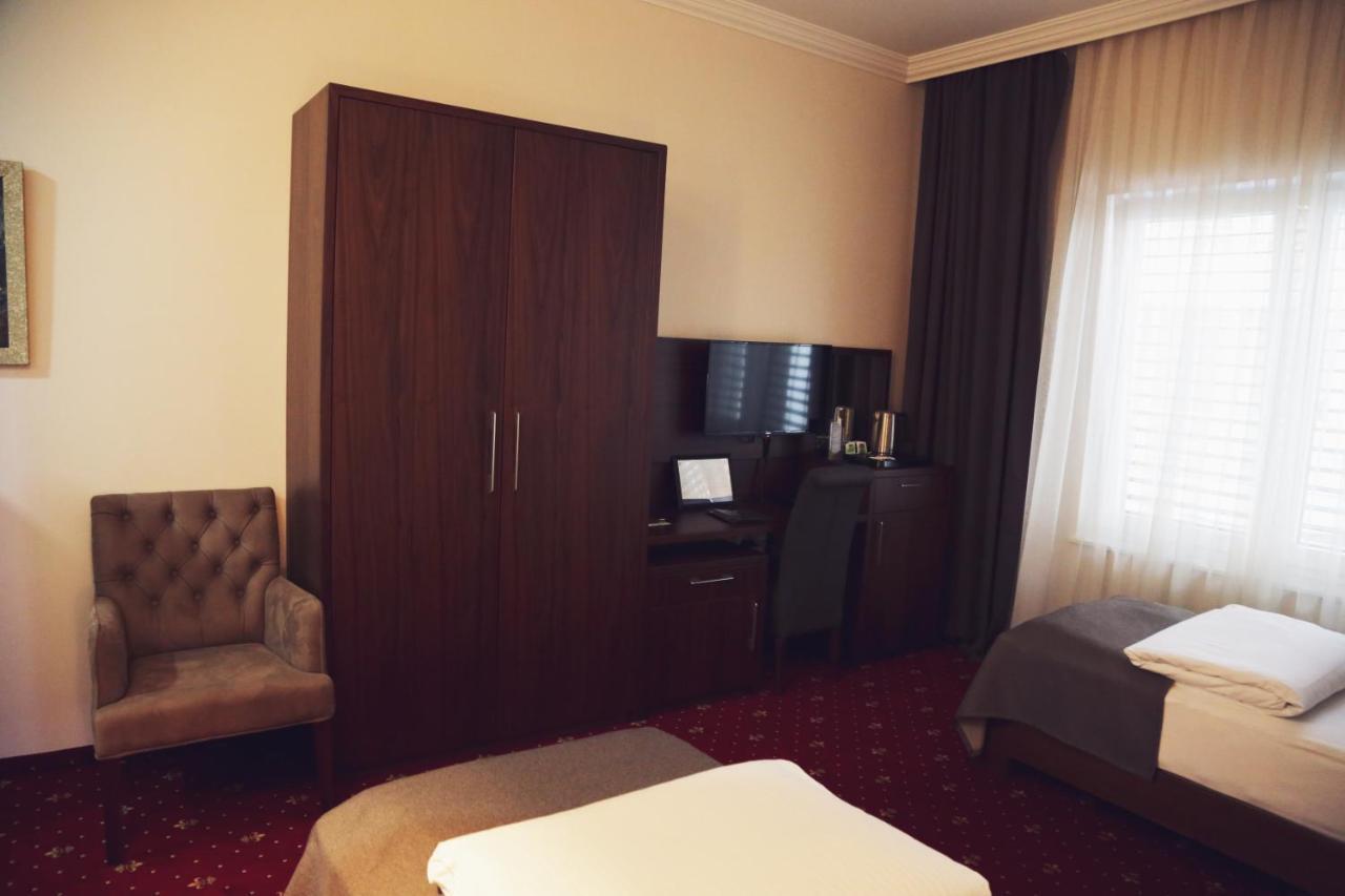 City Hotel Prizren Exterior foto