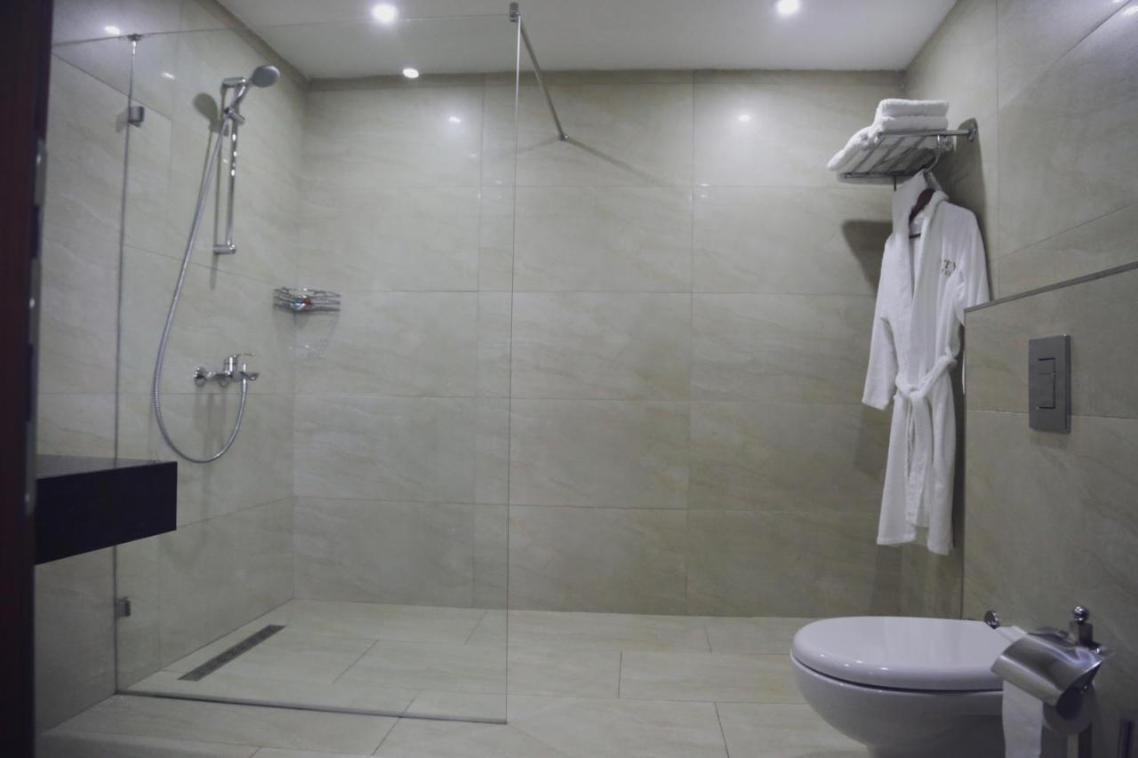 City Hotel Prizren Exterior foto