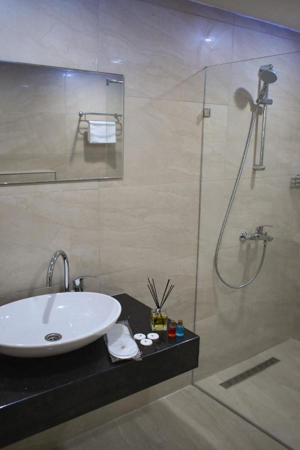 City Hotel Prizren Exterior foto